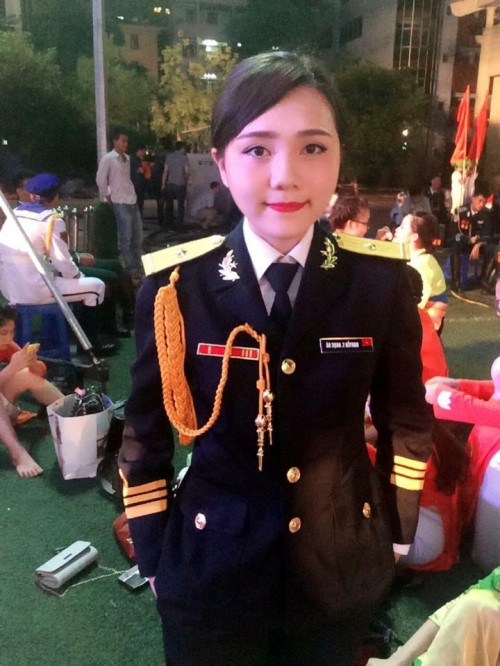 Mới đây, trên trang cá nhân của cô gái có tên Trương Bạch Diệp vừa chia sẻ một clip ghi lại phần mashup “Vợ người ta” đầy cuốn hút.