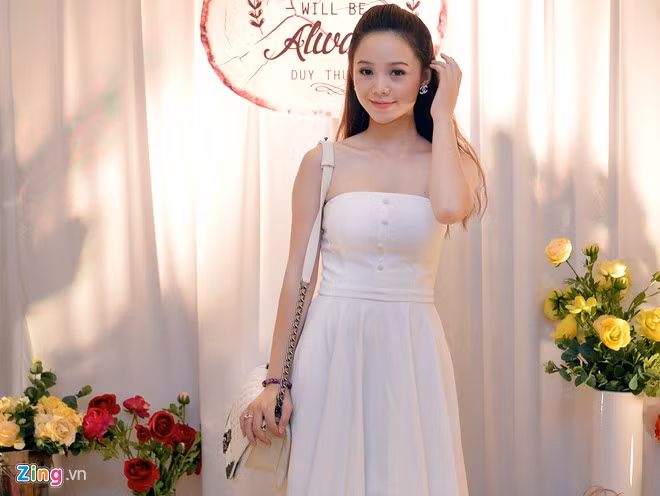 Nguyễn Thị Quỳnh - 9X gây ấn tượng với vai cô dâu Lê Thị Bưởi trong MV ca nhạc Vợ người ta.