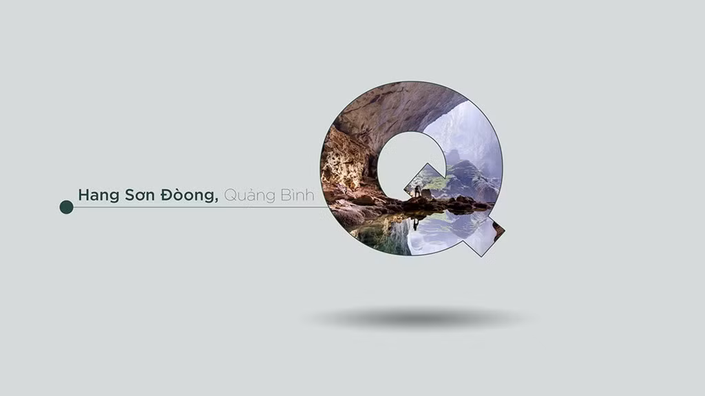 Hang này nằm trong quần thể hang động Phong Nha - Kẻ Bàng. Thời báo New York xếp hang Sơn Đoòng vào vị trí thứ 8 trong 52 địa danh trong danh sách những nơi nên đến năm 2014.
