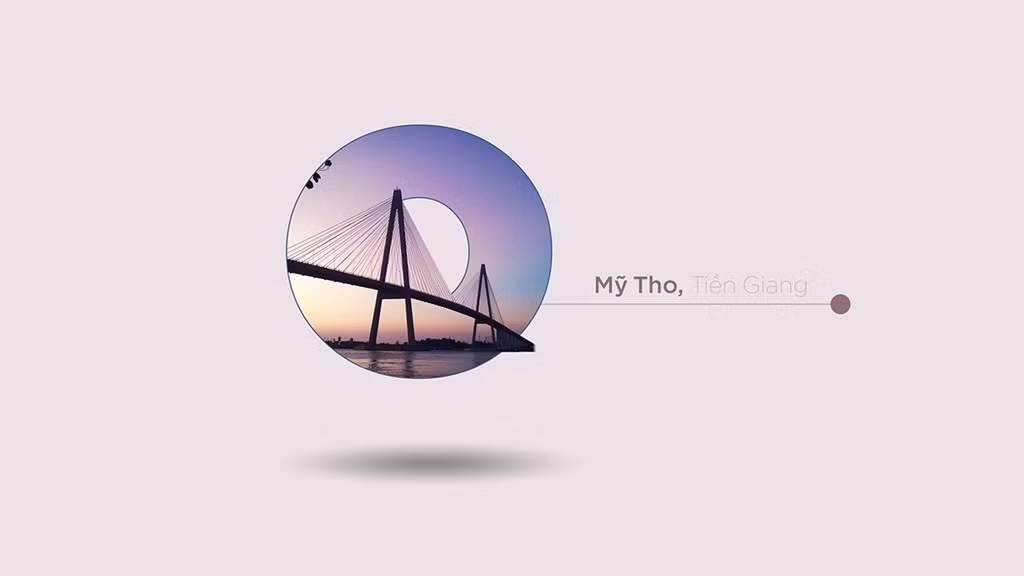 Rạch Miễu là cây cầu dây văng nối liền hai tỉnh Tiền Giang và Bến Tre với nhau. Đây là công trình do Việt Nam tự đầu tư, giúp tỉnh Bến Tre thoát khỏi thế cô lập về giao thông bộ.