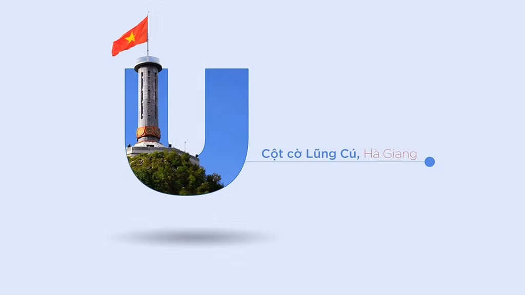 Cột cờ Lũng Cú có độ cao khoảng 1.700 m so với mực nước biển, thuộc xã Lũng Cú, huyện Đồng Văn, tỉnh Hà Giang, nơi điểm cực Bắc của Việt Nam. Cột cờ Lũng Cú có lịch sử rất lâu đời, trải qua nhiều lần phục dựng, tôn tạo.