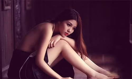 Hot girl canh nong khoe tau nha moi 4 ty dong