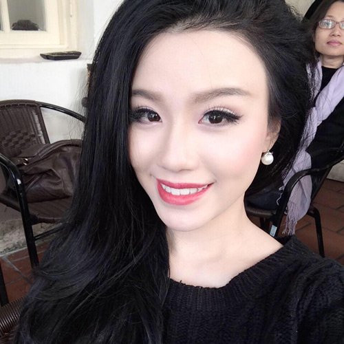 Hot girl canh nong khoe tau nha moi 4 ty dong-Hinh-2