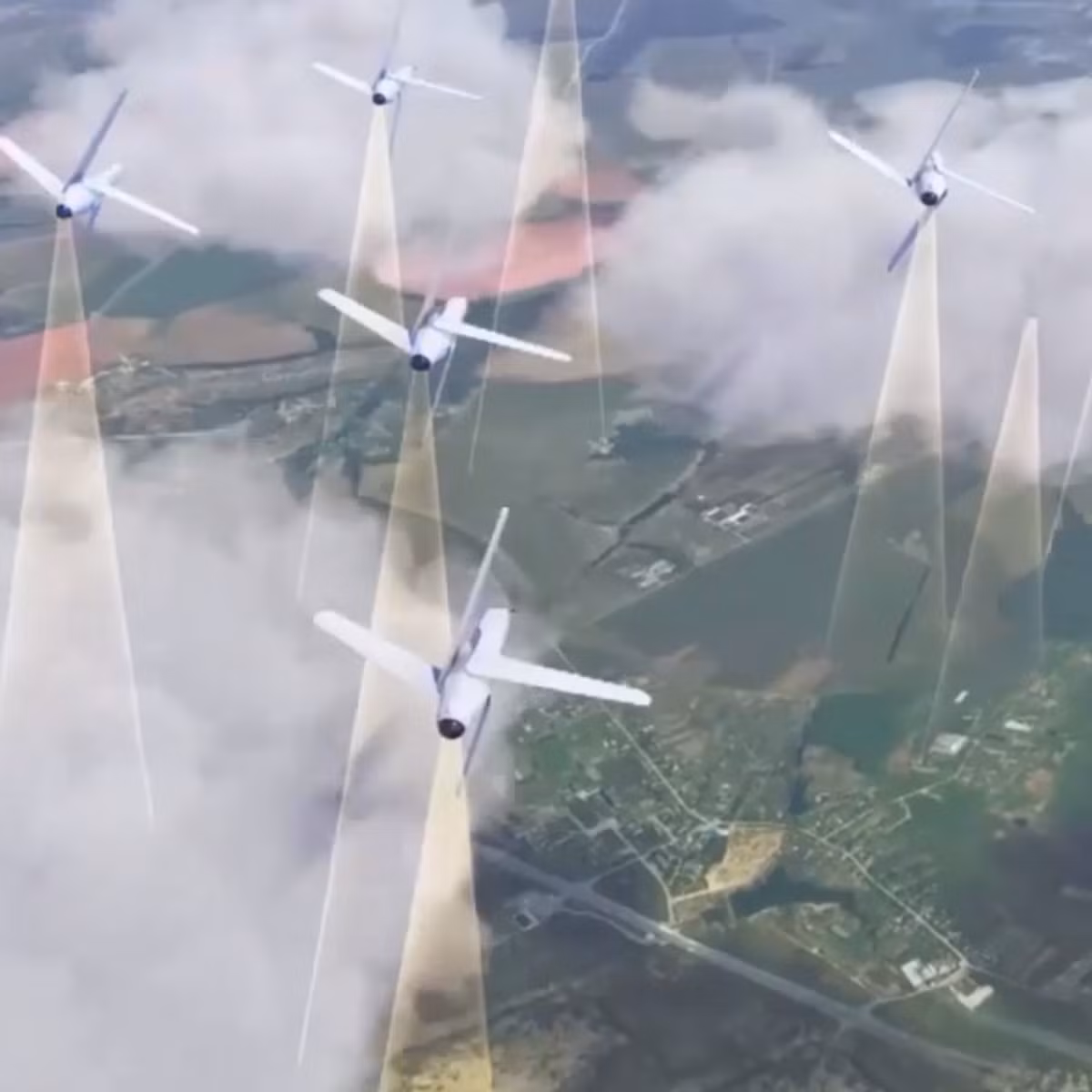 Các chuyên gia Nga tiết lộ thêm rằng, các UAV cỡ nhỏ này có thể được sử dụng cho nhiều mục đích khác nhau như tấn công, trinh sát hoặc tác chiến điện tử. Tiêm kích Su-57 có thể mang các UAV bên ngoài hoặc trong khoang vũ khí, rồi thả chúng ra từ trên không và kiểm soát hoạt động của những UAV này.