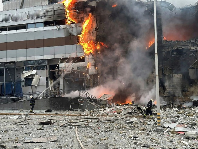 Uy lực đáng gờm của 9 máy bay Tu-95MS vừa xuất kích tới Ukraine Uy luc dang gom cua 9 may bay Tu-95MS vua xuat kich toi Ukraine