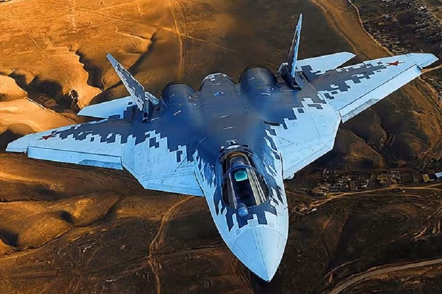 Hiện chỉ có Su-57 của Nga được coi là thành công nhất trong số máy bay chiến đấu thế hệ thứ năm, bởi Su-57 được sử dụng trong các trận chiến cường độ cao như các nhiệm vụ áp chế phòng không trên chiến trường Ukraine.