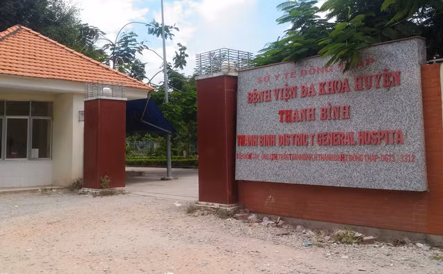 Canh cao Giam doc BV bo nhiem con trai mac benh...dong kinh