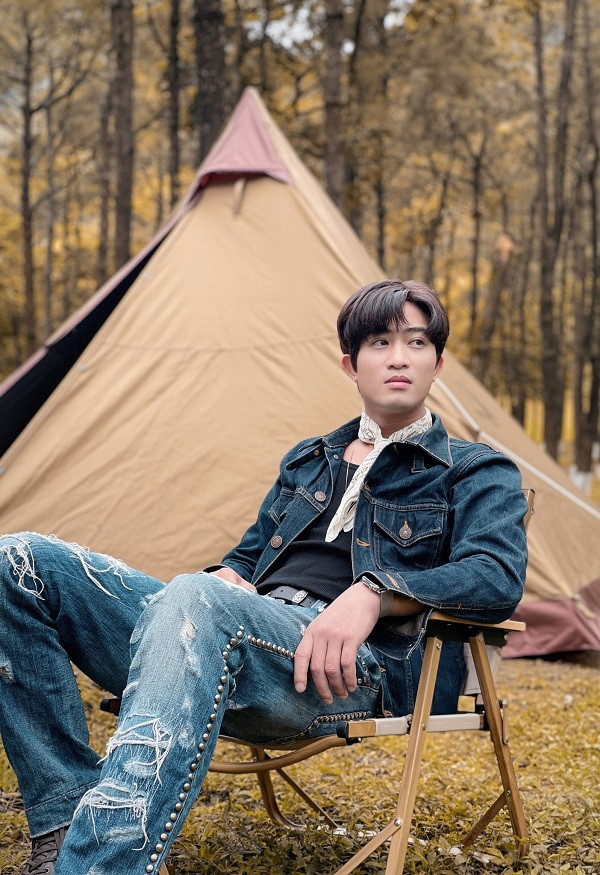 Doan Quoc Dam: Khong dep trai nhu Manh Truong, chang khi chat nhu Viet Anh-Hinh-4