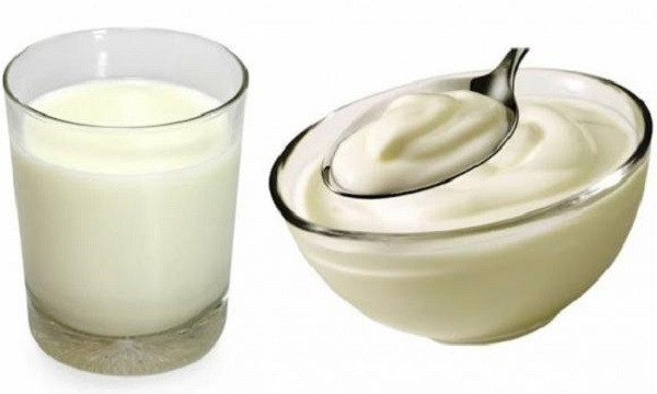 Uong mot ly sua hay mot hop sua chua moi ngay se tot hon?