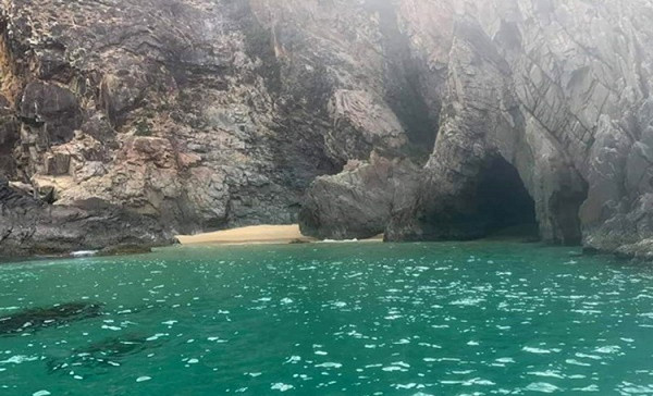 Ky la ba hang dong 'thien duong” Binh Dinh chi xuat hien mua he!