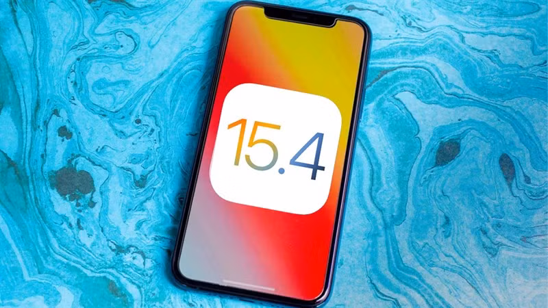 Vào ngày 15/3 (theo giờ Việt Nam), Apple phát hành bản cập nhật iOS 15.4 cho người dùng iPhone trên thế giới. Theo đó, sau khi cập nhật lên phiên bản iOS mới nhất, các iFan có thể trải nghiệm các nâng cấp "xịn xò".
