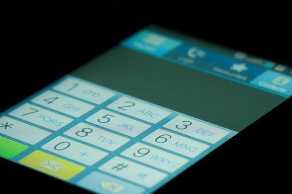 Theo các nguồn tin, chỉ sau vài năm sử dụng số điện thoại trên, ông Grashnov qua đời năm 2001. Khi ấy, ông 48 tuổi.