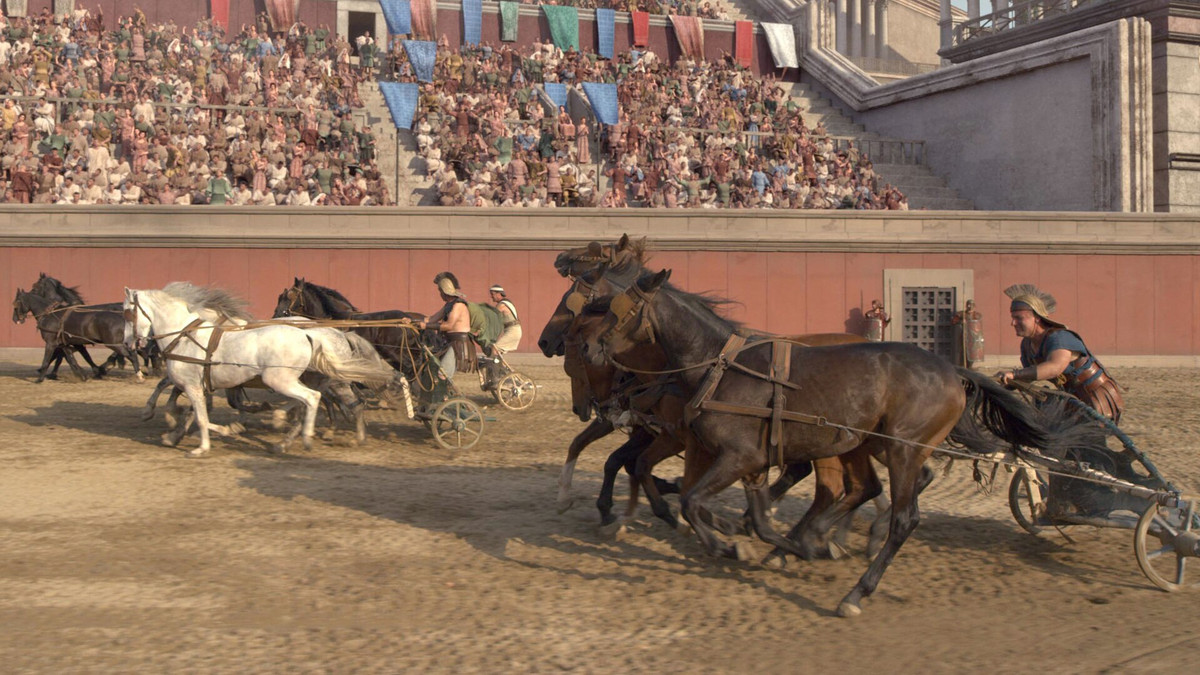 Mỗi cỗ xe ngựa chạy với vận tốc khoảng 80 km/giờ. Trên đường đua, các cỗ xe của các tay đua sẽ cạnh tranh khốc liệt với nhau để về đích đầu tiên.