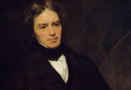 Tinh thần hiếu học của Faraday được nhà bác học Humphry Davy (thuộc Học viện Hoàng gia và Hội hoàng gia London) chú ý. Về sau, ông Humphry nhận Faraday làm thư ký rồi tiếp theo là phụ tá phòng thí nghiệm. Đến năm 1815, Faraday được cử làm trợ lý nghiên cứu.
