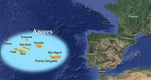 Một vài nhà nghiên cứu cho rằng, kim tự tháp dưới đáy biển Bồ Đào Nha có thể là tàn tích của thành phố Atlantis. Do đó, họ tìm kiếm bằng chứng để chứng minh giả thuyết này là chính xác.