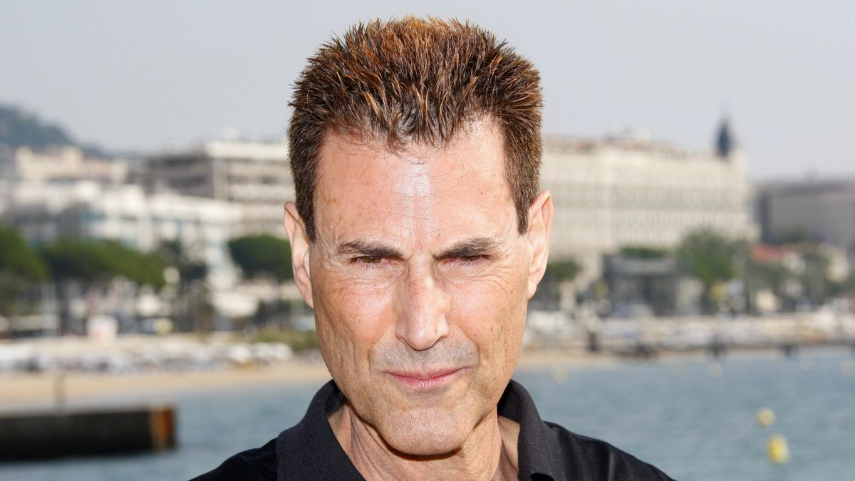 Đặc biệt, sinh vật ngoài Trái đất sẽ giúp tăng tuổi thọ trung bình của nhân loại lên 220 tuổi.