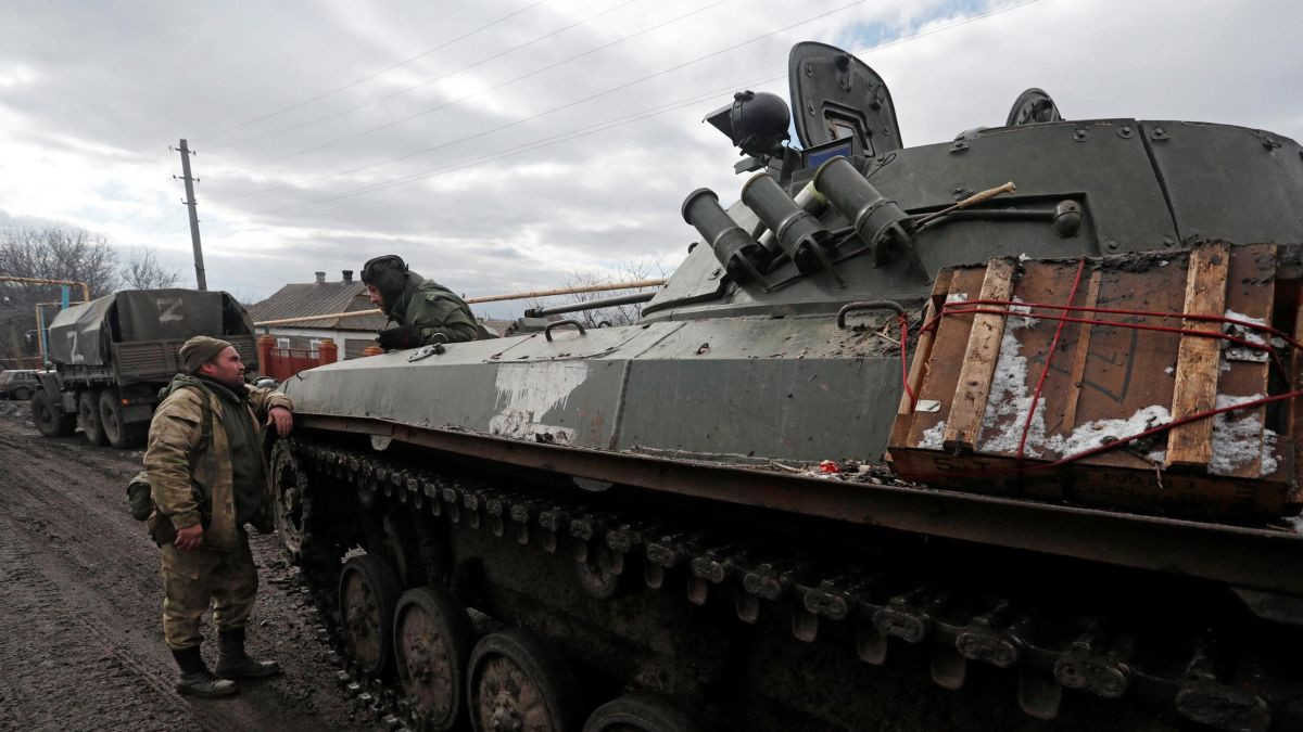 Liên quan đến chữ Z bí ẩn này, một số giả thuyết được đưa ra để lý giải ý nghĩa của biểu tượng này.