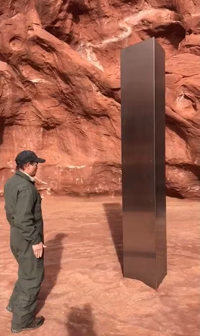 Kỳ lạ hơn, một giả thuyết cho rằng có thể người ngoài hành tinh chính là thủ phạm.