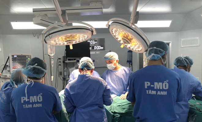 Mo khan cap cuu song thai voi bien chung 'tam tai' hiem gap trong san khoa-Hinh-2