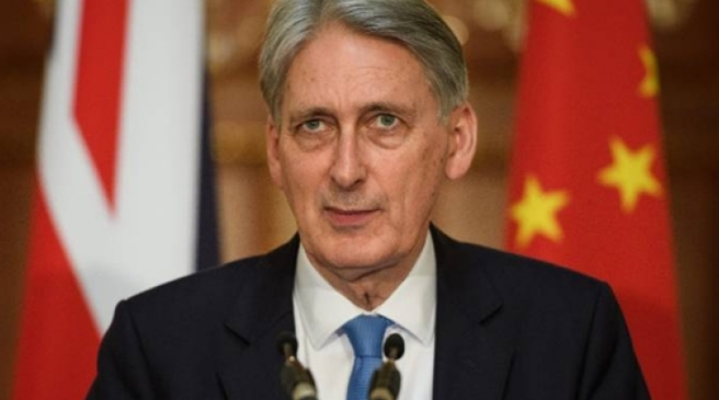 Trước khi trở thành Bộ trưởng Tài chính Anh, ông từng đảm nhiệm nhiều chức vụ quan trọng trong chính phủ. Ảnh: FPJ.