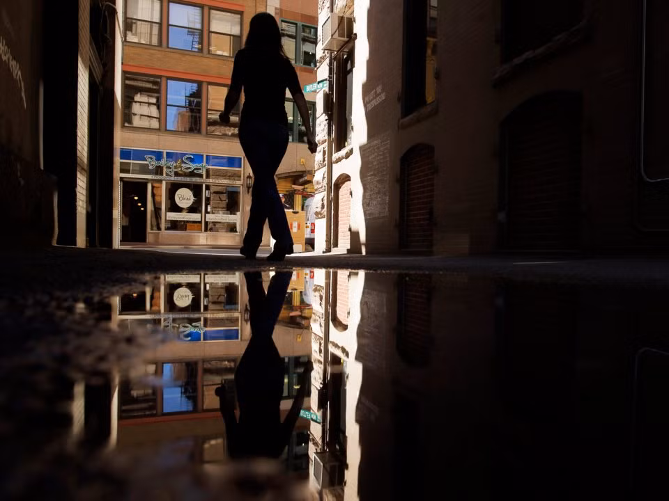 Sự thật gây sốc về nạn buôn người ở Mỹ - Hình 2 Su that gay soc ve nan buon nguoi o My-Hinh-2