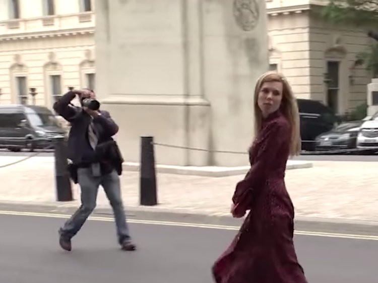 Tháng 9/2018, ông Johnson cho biết ông và vợ, bà Marina, đã ly hôn "cách đây nhiều tháng".