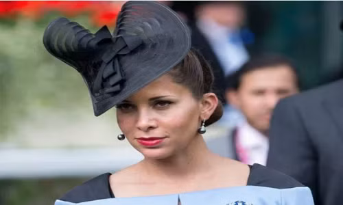 Vi sao vo Thu tuong UAE mang 40 trieu USD 