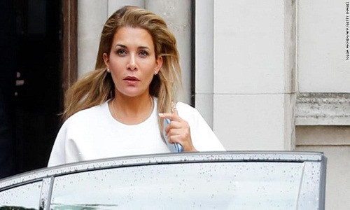 Cong chua Jordan va Thu tuong UAE dua nhau ra toa o Anh