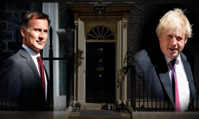 Trong ngày 22/7, hai ứng cử viên Boris Johnson và Jeremy Hunt tiếp tục đưa ra những lời phát biểu tranh cử cuối cùng để thu hút sự ủng hộ. Ảnh: BBC. 