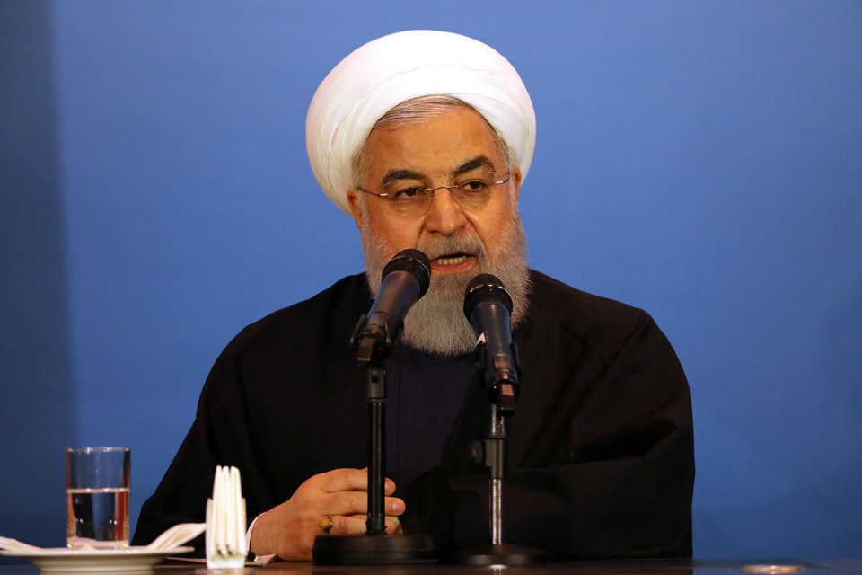 Giữa lúc căng thẳng, Tổng thống Iran Hassan Rouhani ngày 8/5 đe dọa sẽ rút khỏi một phần thỏa thuận hạt nhân Iran 2015.