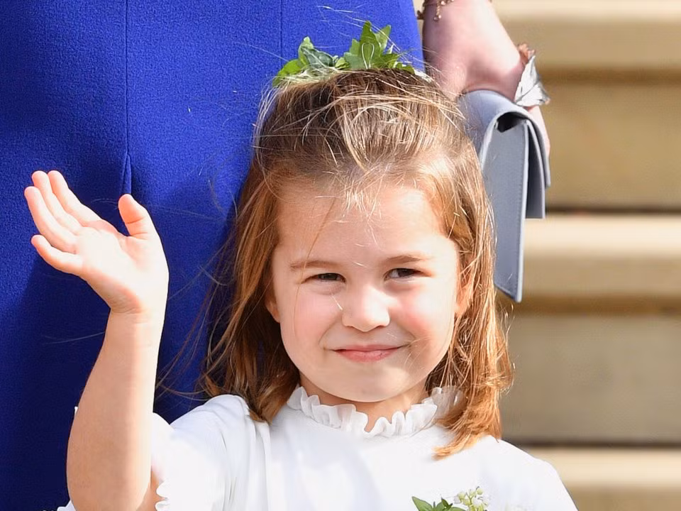 Ngày 2/5/2015, Công nương Kate hạ sinh Công chúa Charlotte.