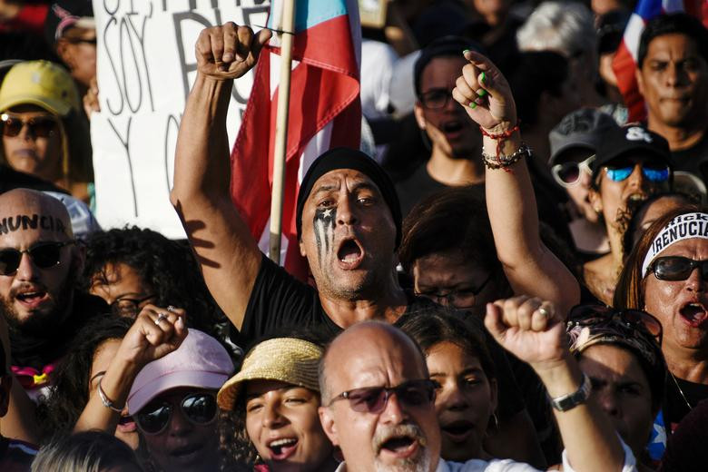 Trong khi đó, Thống Đốc Rossello khẳng định ông sẽ không rời khỏi chức vụ.