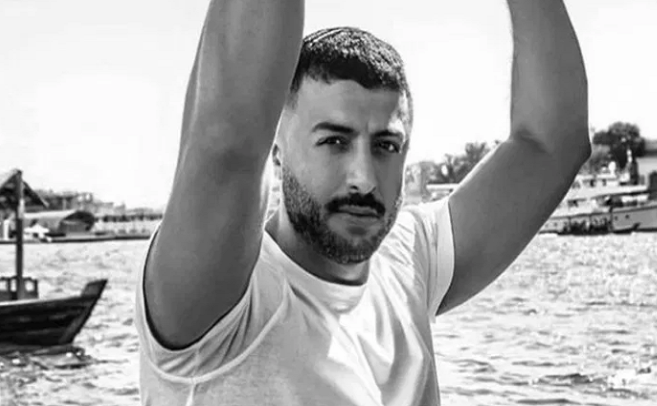 Hoàng tử UAE này có ba chị em gái. Ngoài ra, anh còn có một chị gái và một anh trai cùng cha khác mẹ. Được biết, chị gái sinh đôi của vị hoàng tử này là Giám đốc Quỹ Nghệ thuật Sharjah. Ảnh: EW.