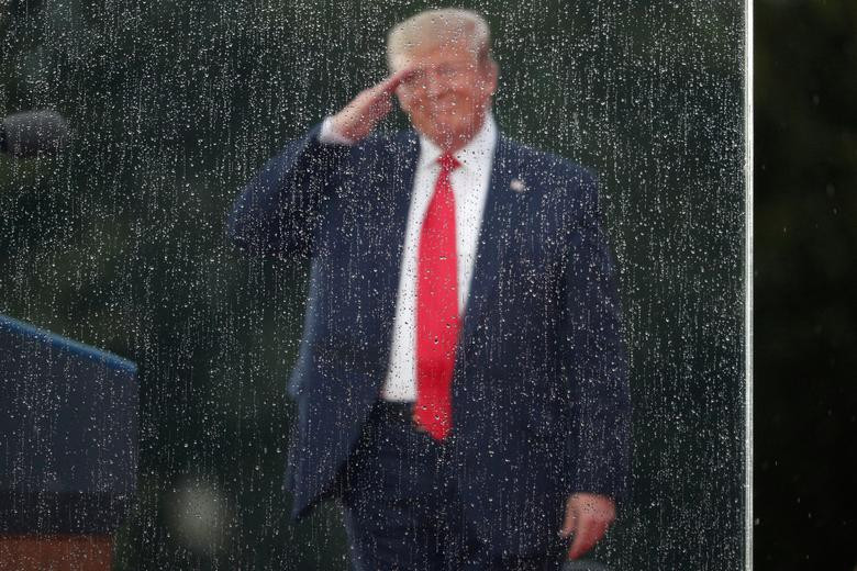 Phát biểu tại sự kiện, Tổng thống Donald Trump nói rằng những người dân Mỹ đã góp phần làm nên “một trong những câu chuyện vĩ đại nhất từng được kể”. Ông chủ Nhà Trắng cũng tri ân sự cống hiến của quân đội trong dịp kỷ niệm 243 năm Quốc khánh Mỹ.