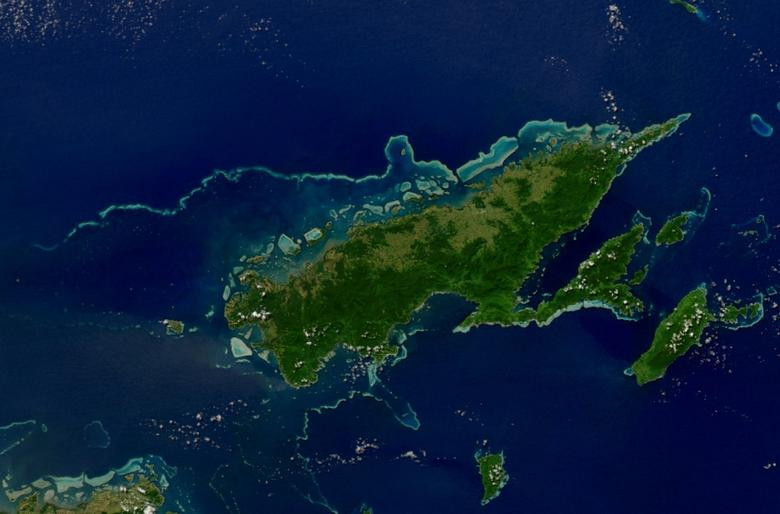 Rạn san hô Cakaulevu nằm ngoài khơi phía bắc của đảo Vanua Levu ở Fiji.