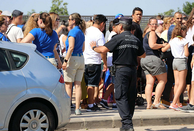 Chay lon tai thuy cung lon nhat chau Au-Hinh-3