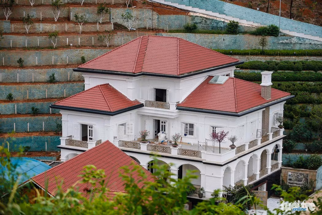 Nhung cong trinh tai tieng khien quan Viet bi dieu tra, ky luat-Hinh-7