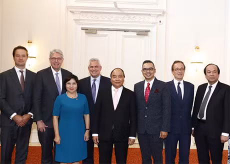 Chiều 9/7/2017 (giờ địa phương), Thủ tướng Chính phủ Nguyễn Xuân Phúc đã có các cuộc tiếp Chủ tịch kiêm Giám đốc điều hành Tập đoàn Vamed của Áo Ernst Wastler, Lãnh đạo Liên minh Doanh nghiệp Châu Âu - ASEAN (EABA) và Ban Lãnh đạo Phòng Thương mại Hà Lan - Việt Nam. Ảnh: Thống Nhất/TTXVN.