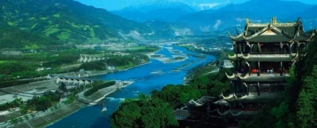 Đô Giang Yển là một công trình hạ tầng thủy lợi lâu đời nhất thế giới và được bảo tồn đến ngày nay. Công trình này được xây dựng vào năm 250 TCN và có nhiệm vụ cung cấp nước cho các thành phố lân cận.