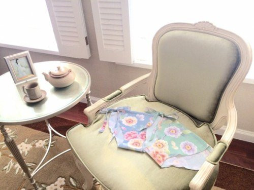 Chất liệu cotton sẽ đem lại sự thoải mái tuyệt đối cho các chị em.