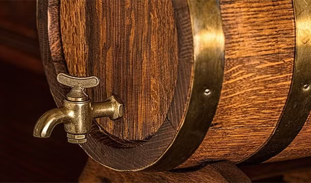 Năm 1814, một thùng bia lớn tại nhà máy ủ bia Meux tại London đã bất ngờ nứt vỡ gây ra trận lụt bia có 1-0-2. 8 người đã chết đuối trong trận “lũ lịch sử” này.