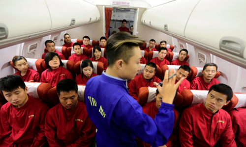 Bat mi gay soc ve cho danh cho nguoi chet tren may bay