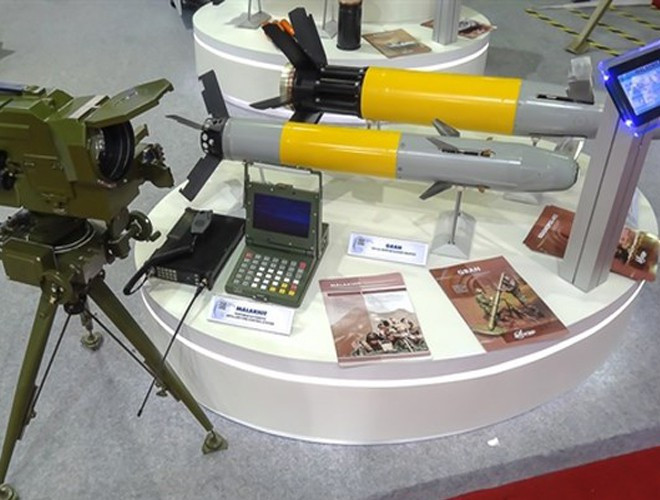 Mặc dù có thể bắn được từ những loại pháo có cỡ nòng 152mm, tuy nhiên loại đạn pháo này sẽ phát huy công dụng tối đa nếu được bắn ra từ 2S19 Msta-S.