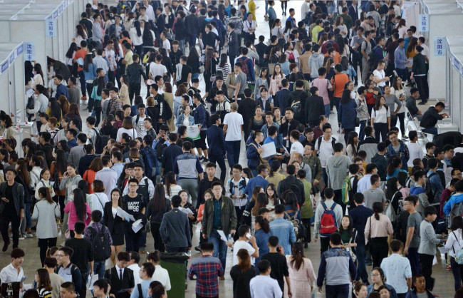 Theo ước tính của Liên Hợp Quốc, năm 2025, dân số trên thế giới sẽ đạt 8 tỷ người, trong khi số lượng này sẽ tăng lên 10 tỷ người vào năm 2050.