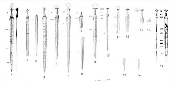 Những thanh kiếm thời Đồ đồng được khai quật trên quần đảo Balearic của Tây Ban Nha vào thế kỷ 20. Nhóm của nhà khảo cổ học Mateo đã phân tích, kiểm tra tỉ mỉ những vũ khí này để xác định quá trình chế tạo, các nguyên vật liệu được sử dụng cũng như nguồn gốc của chúng.