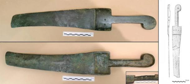 Số vũ khí cổ xưa trên được tạo ra từ những kỹ thuật rèn kiến có nguồn gốc từ Iberia. Những thợ rèn kiếm đã sử dụng hợp kim đồng phức tạp (làm từ đồng, thiếc và chì) để tạo nên những thanh kiếm khoảng 3.000 tuổi trên.