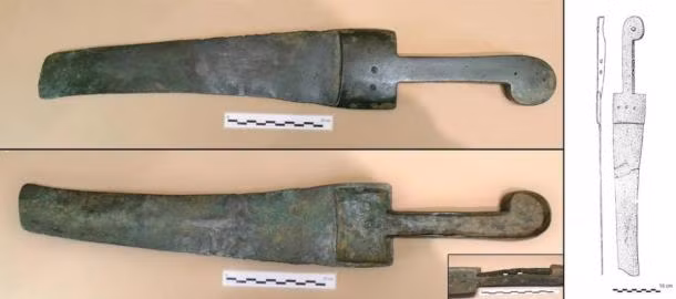 Số vũ khí cổ xưa trên được tạo ra từ những kỹ thuật rèn kiến có nguồn gốc từ Iberia. Những thợ rèn kiếm đã sử dụng hợp kim đồng phức tạp (làm từ đồng, thiếc và chì) để tạo nên những thanh kiếm khoảng 3.000 tuổi trên.