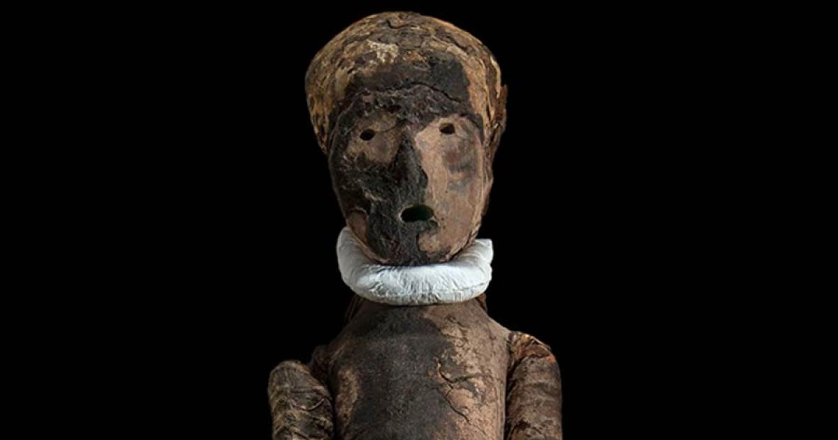 Theo các nhà nghiên cứu, sa mạc Atacama ở Peru từng là nơi sinh sống của nền văn minh Chinchorro. Họ đã thực hiện việc ướp xác vào khoảng 7.000 năm trước, tức sớm hơn người Ai Cập khoảng 2 thiên niên kỷ. Những xác ướp nguyên vẹn khó tin của người Chinchorro giúp hé lộ nhiều bí mật bất ngờ.