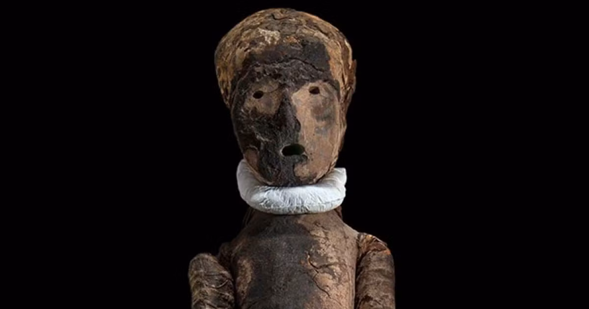 Theo các nhà nghiên cứu, sa mạc Atacama ở Peru từng là nơi sinh sống của nền văn minh Chinchorro. Họ đã thực hiện việc ướp xác vào khoảng 7.000 năm trước, tức sớm hơn người Ai Cập khoảng 2 thiên niên kỷ. Những xác ướp nguyên vẹn khó tin của người Chinchorro giúp hé lộ nhiều bí mật bất ngờ.