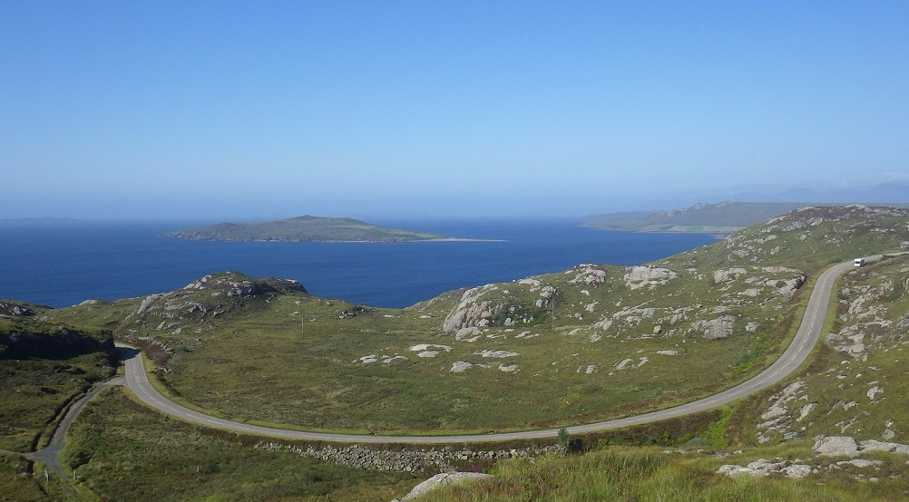 Khi Thế chiến 2 nổ ra, Anh ngày càng lo ngại Đức Quốc xã sử dụng vũ khí hóa học. Điều này xuất phát từ việc Đức đã tiên phong sử dụng khí mù tạt trong Chiến tranh thế giới 1 và ngành công nghiệp hóa chất của nước này phát triển thành lớn nhất thế giới. Ảnh: Scotislands.